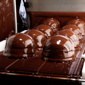 chocolate melting machine